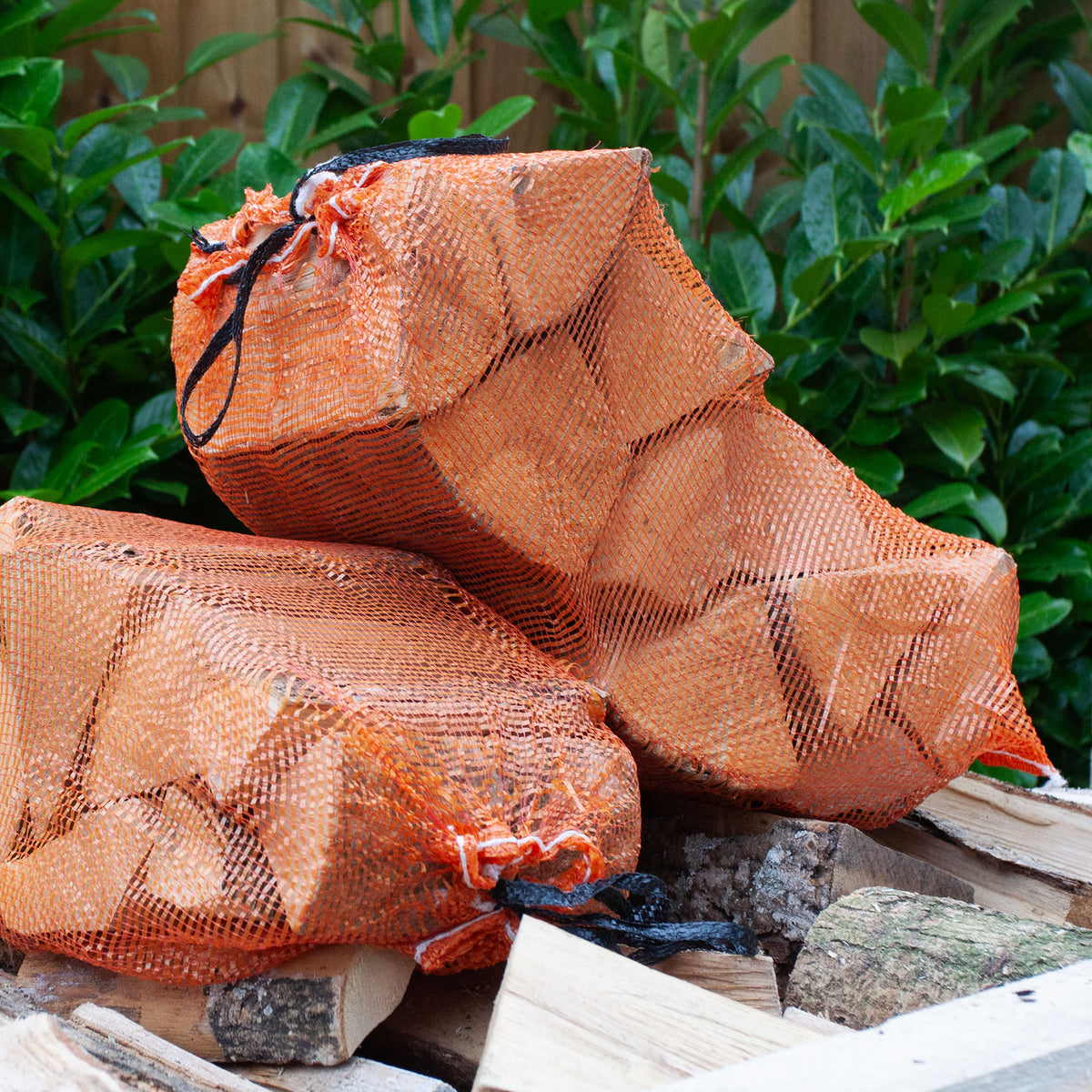 Birch Hardwood Logs (Kiln Dried) Net Bag (30l)